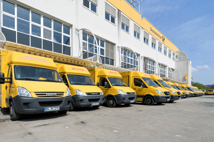 Transporter der Deutschen Post DHL Group