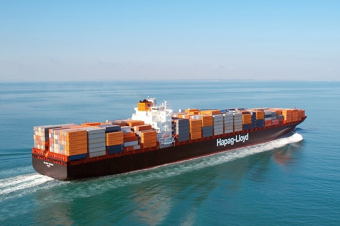 Container-Schiff von Hapag-Lloyd