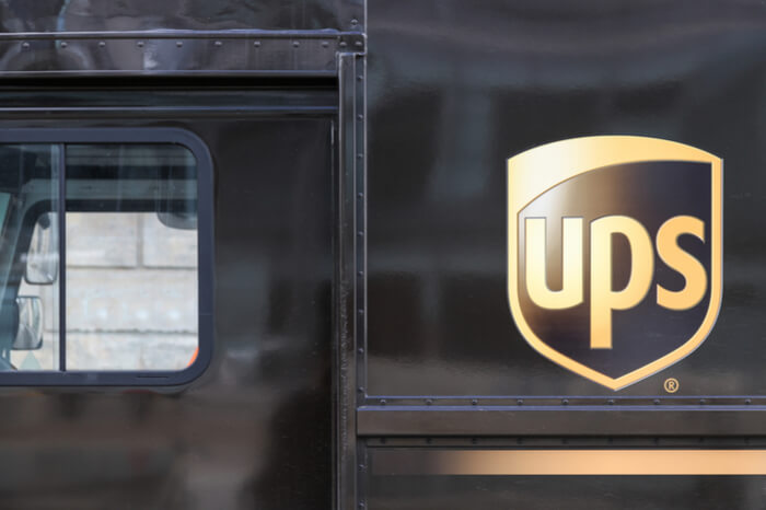 UPS Logo auf einem Lieferwagen