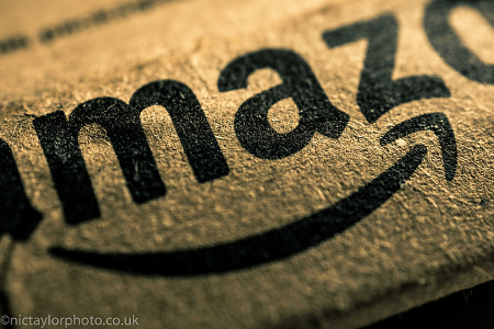 Großaufnahme Amazon-Paket