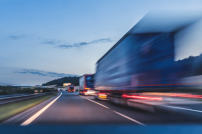 Nicht nur auf der Straße: Transport- und Logistikbranche droht Pleitewelle