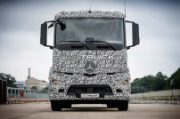 Weltpremiere für den Mercedes-Benz urban eTruck: lokal emissionsfreier und leiser Verteilerverkehr
